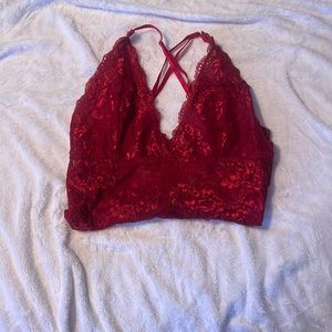 lacey and lightly used